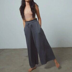 LUNYA Cotton and Silk Gray Super Wide Leg Relaxed Pants Pockets XS